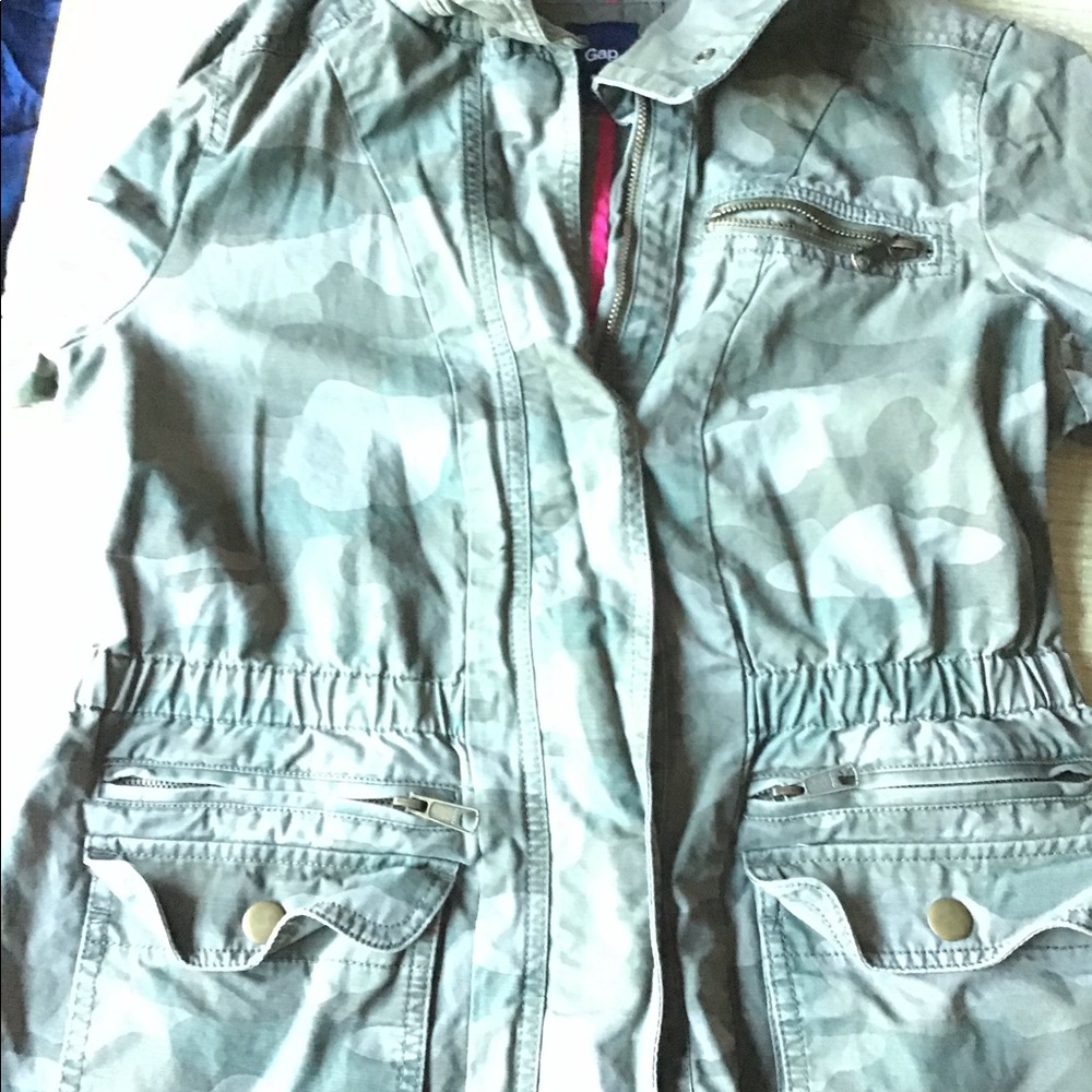 Army green zip cargo jacket